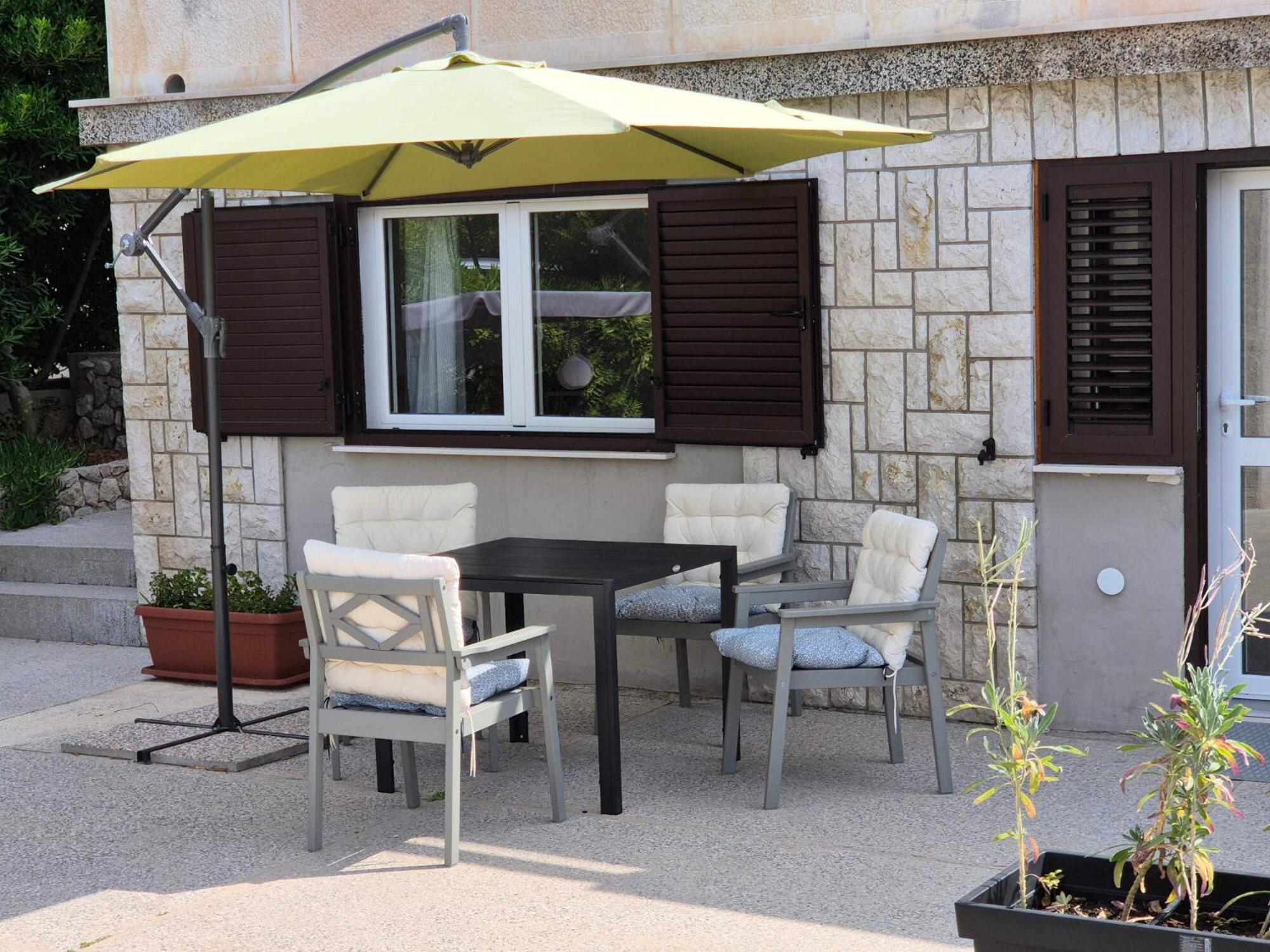 Apartments Marzic Pag Town Bagian luar foto
