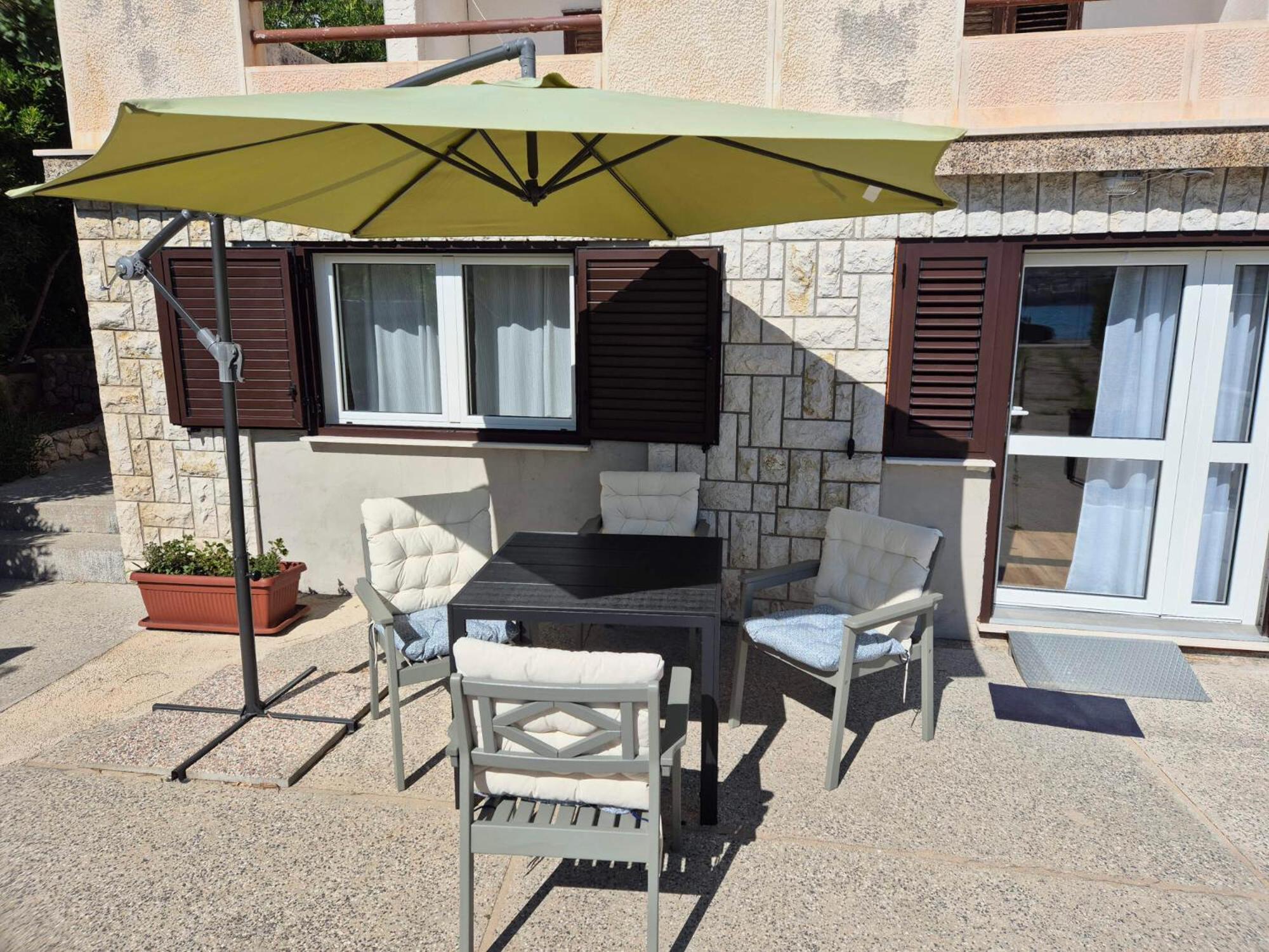 Apartments Marzic Pag Town Bagian luar foto